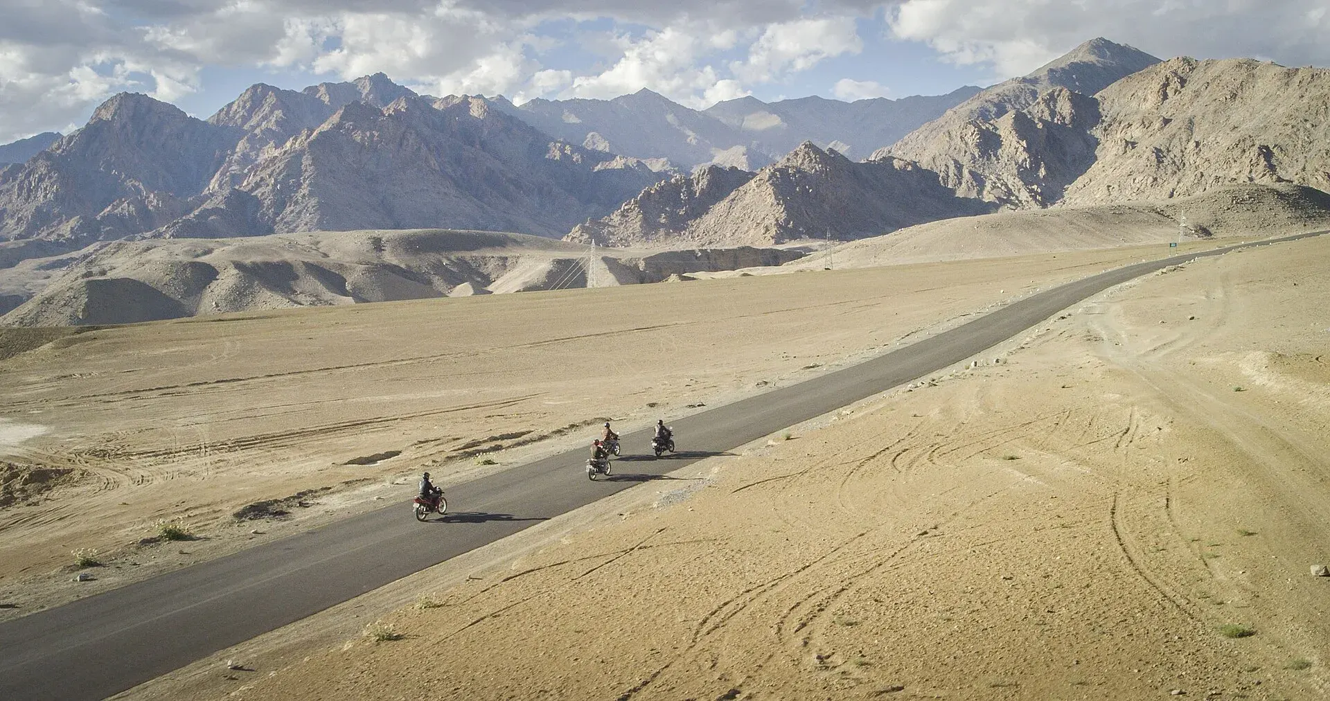 Ladakh by Motorbike: A First-Timer's Guide to Permits, AMS and Route